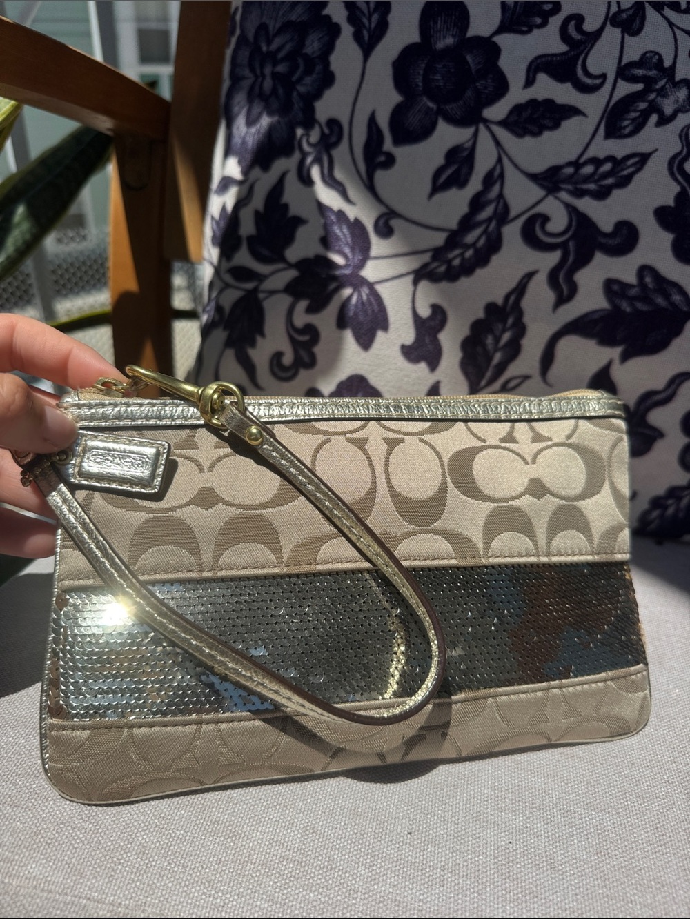 Vintage Coach Signature Jacquard Metallic Sequin Wristlet Clutch Y2K Silver